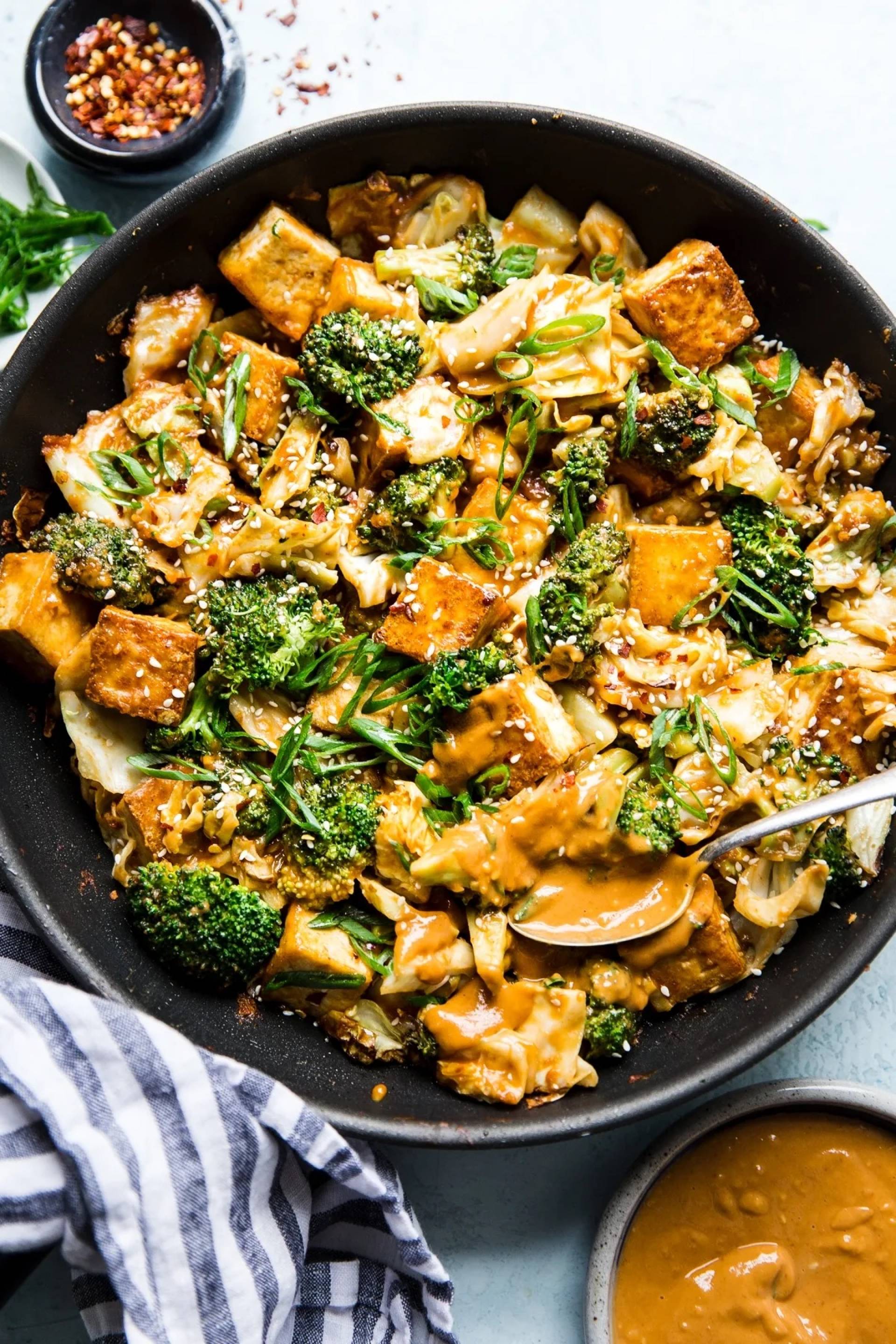 Thai Peanut Stir-fry (Vegan)